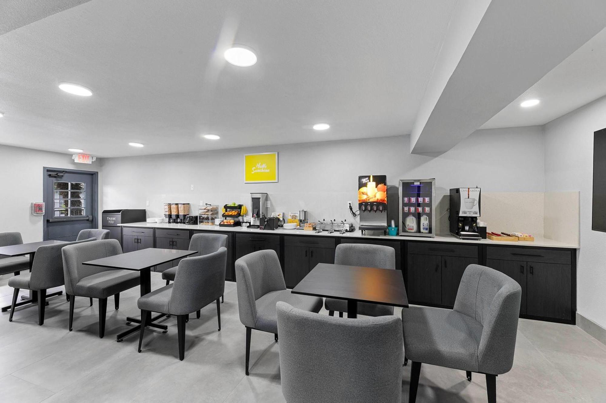 Days Inn By Wyndham San Antonio Near Lackland Afb Екстер'єр фото